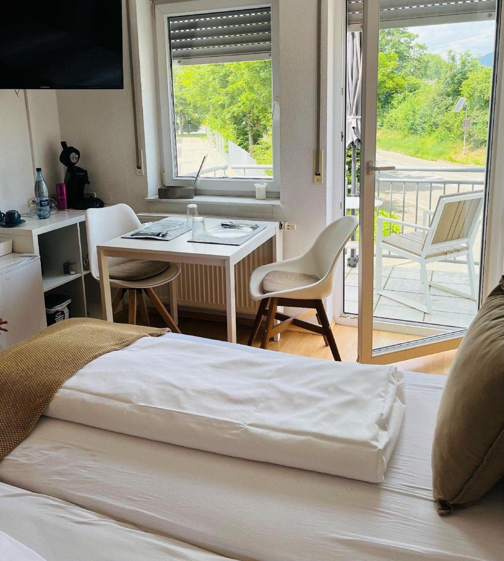 Am Landhaus - Gaestezimmer Walsheim Номер фото